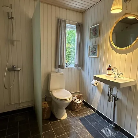 Rageleje - Cozy, Bright Summerhouse Near The And Beautiful Heatherhill Hébergement de vacances